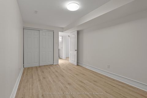 Photo 22 at 110 Heathercrest Private, Nepean (Stonebridge), Ottawa