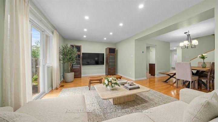 Photo 7 at 69 ROYAL FIELD Crescent, Nepean (Longfields), Ottawa