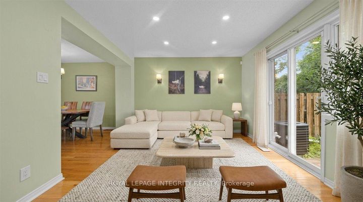 Photo 9 at 69 ROYAL FIELD Crescent, Nepean (Longfields), Ottawa