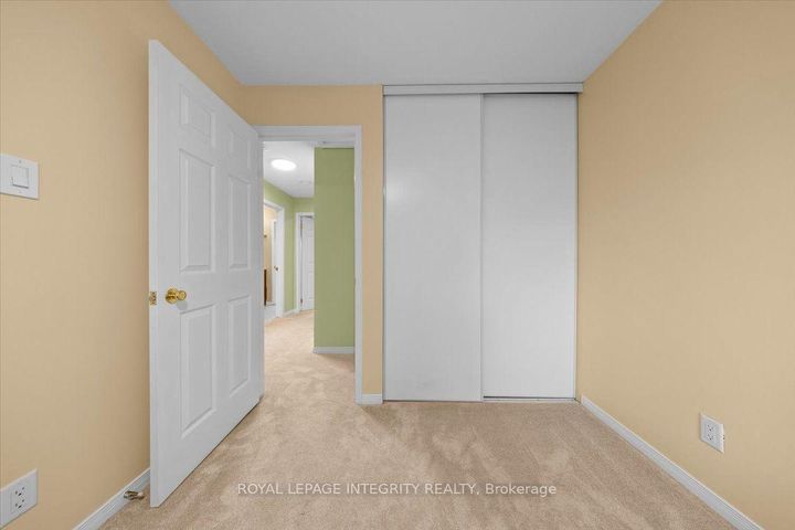 Photo 23 at 69 ROYAL FIELD Crescent, Nepean (Longfields), Ottawa