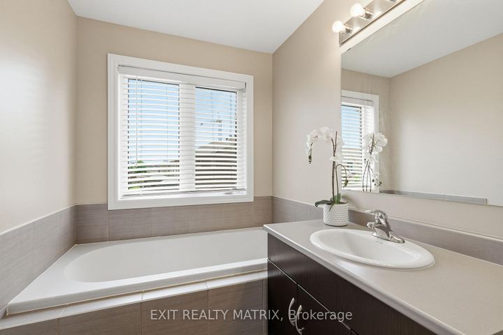 Photo 16 at 552 Via Mattino Way, Nepean (Longfields), Ottawa
