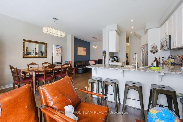 Photo 11 at 253 Fergus Crescent, Nepean (Cedargrove/Fraserdale), Ottawa