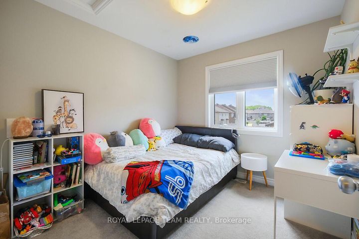 Photo 24 at 253 Fergus Crescent, Nepean (Cedargrove/Fraserdale), Ottawa