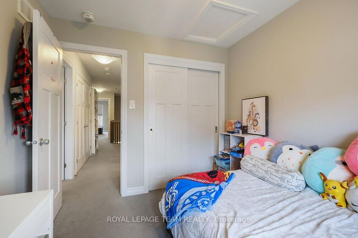 Photo 26 at 253 Fergus Crescent, Nepean (Cedargrove/Fraserdale), Ottawa