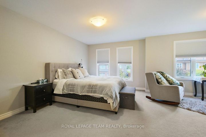Photo 31 at 253 Fergus Crescent, Nepean (Cedargrove/Fraserdale), Ottawa