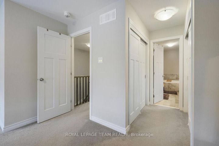 Photo 36 at 253 Fergus Crescent, Nepean (Cedargrove/Fraserdale), Ottawa