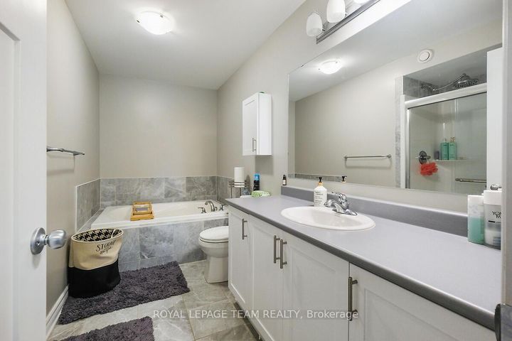 Photo 37 at 253 Fergus Crescent, Nepean (Cedargrove/Fraserdale), Ottawa
