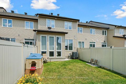 Photo 44 at 253 Fergus Crescent, Nepean (Cedargrove/Fraserdale), Ottawa