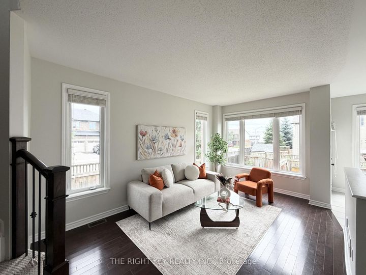 Photo 4 at 100 Popplewell Crescent, Nepean (Cedargrove/Fraserdale), Ottawa