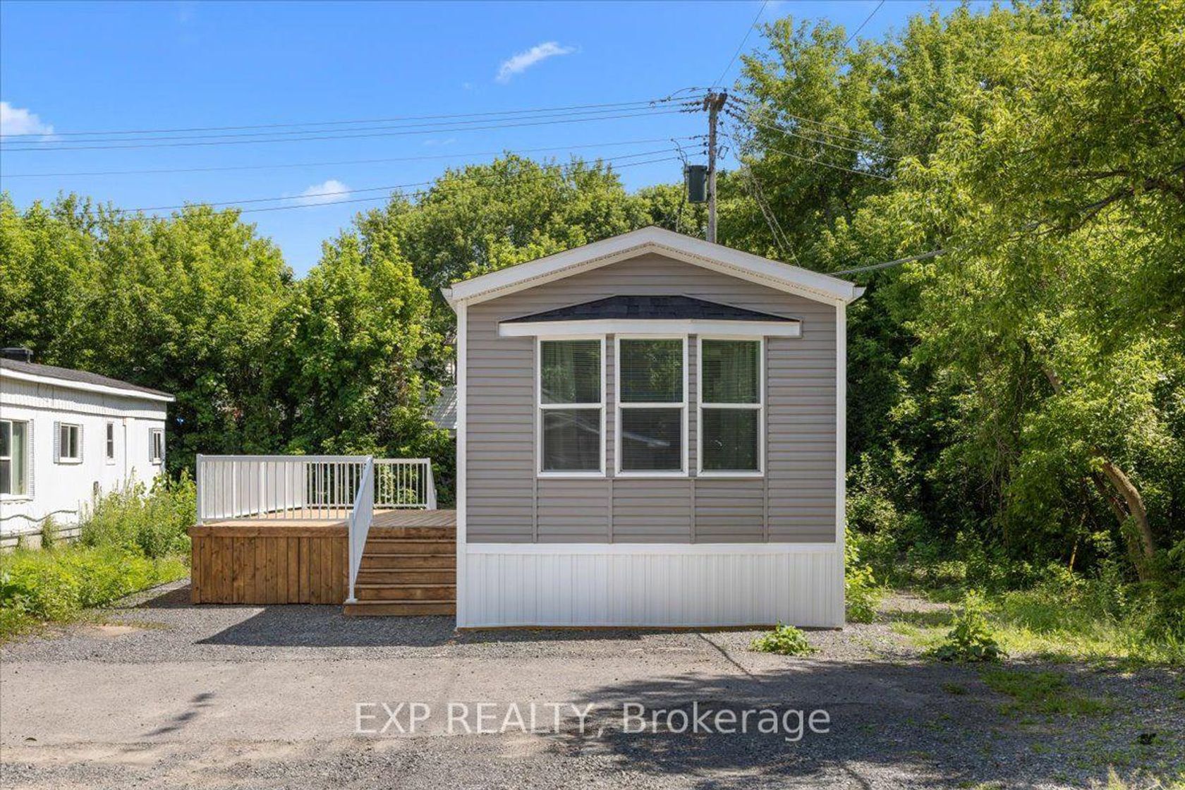 35 Vanier Road, Nepean (Industrial Park), Ottawa 