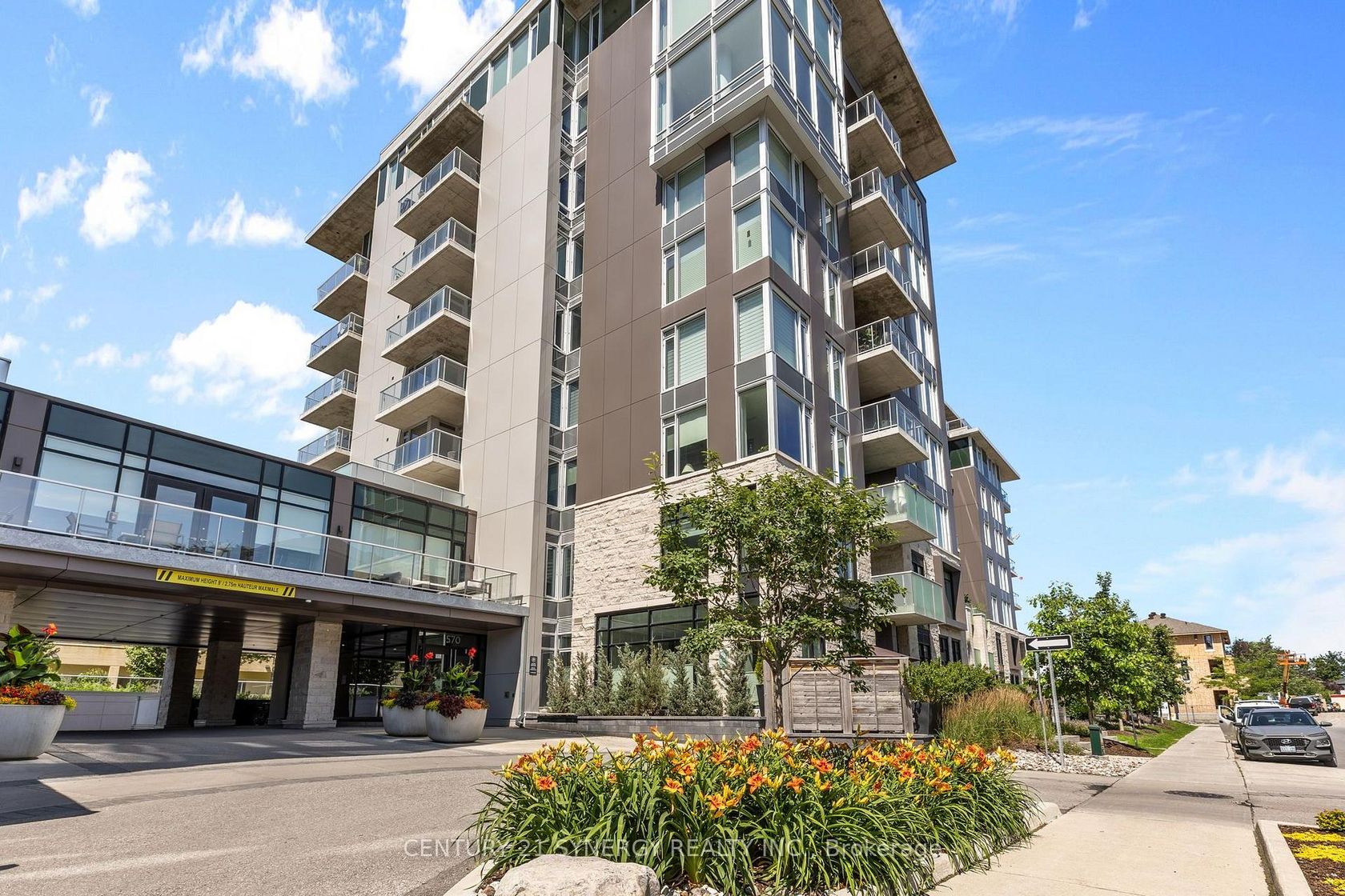 512 - 570 De Mazenod Avenue, Ottawa East, Ottawa 