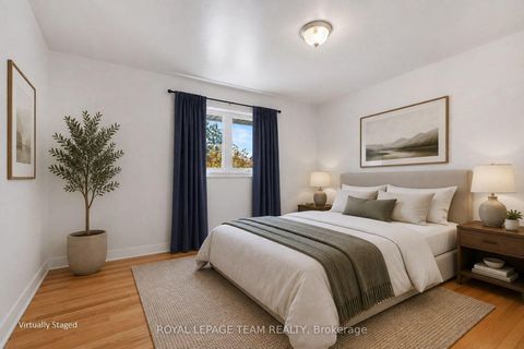Photo 18 at 3 Donna Street, Nepean (Meadowlands/Crestview), Ottawa