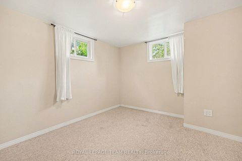 Photo 31 at 3 Donna Street, Nepean (Meadowlands/Crestview), Ottawa