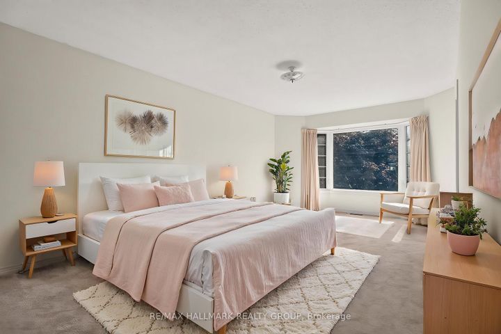 Photo 22 at 38 Bateman Drive, Nepean (Manordale), Ottawa