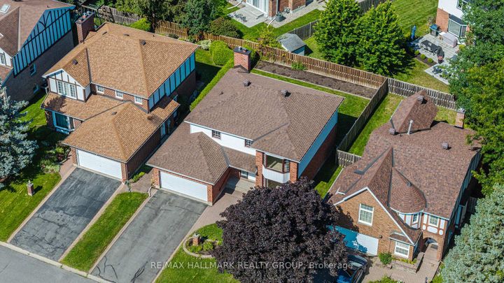 Photo 42 at 38 Bateman Drive, Nepean (Manordale), Ottawa