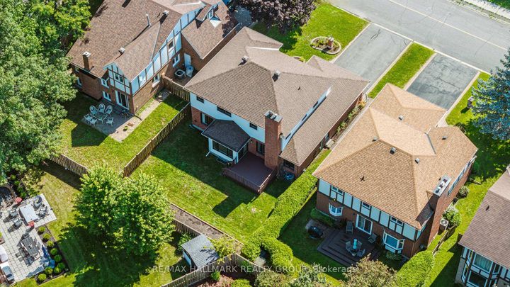 Photo 43 at 38 Bateman Drive, Nepean (Manordale), Ottawa