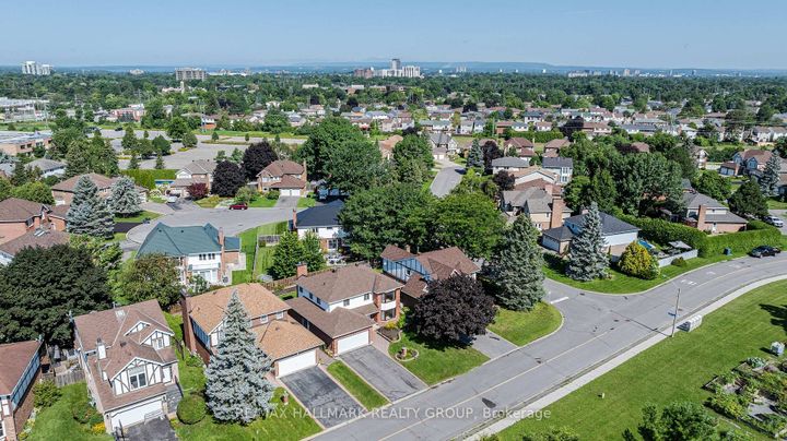 Photo 45 at 38 Bateman Drive, Nepean (Manordale), Ottawa