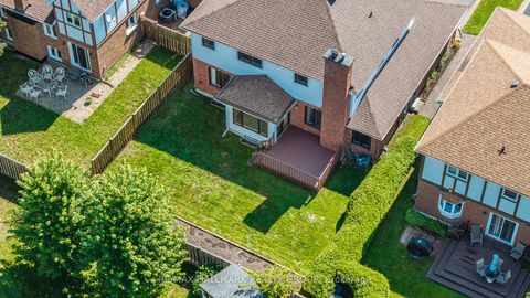 Photo 44 at 38 Bateman Drive, Nepean (Manordale), Ottawa