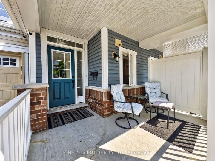Photo 2 at 357 Sweet Grass Circle, Nepean (Half Moon Bay), Ottawa