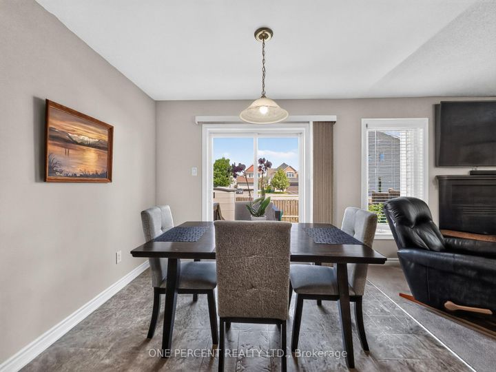 Photo 10 at 357 Sweet Grass Circle, Nepean (Half Moon Bay), Ottawa