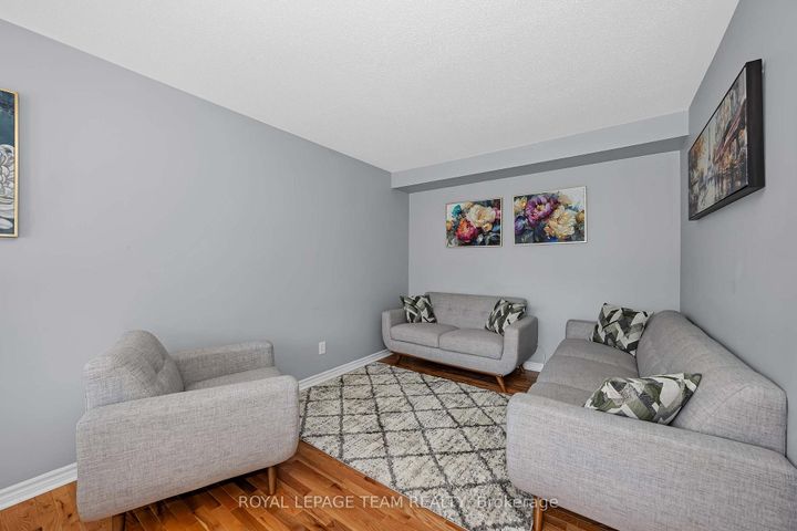Photo 8 at 2555 Waterlilly Way, Nepean (Heritage Park), Ottawa