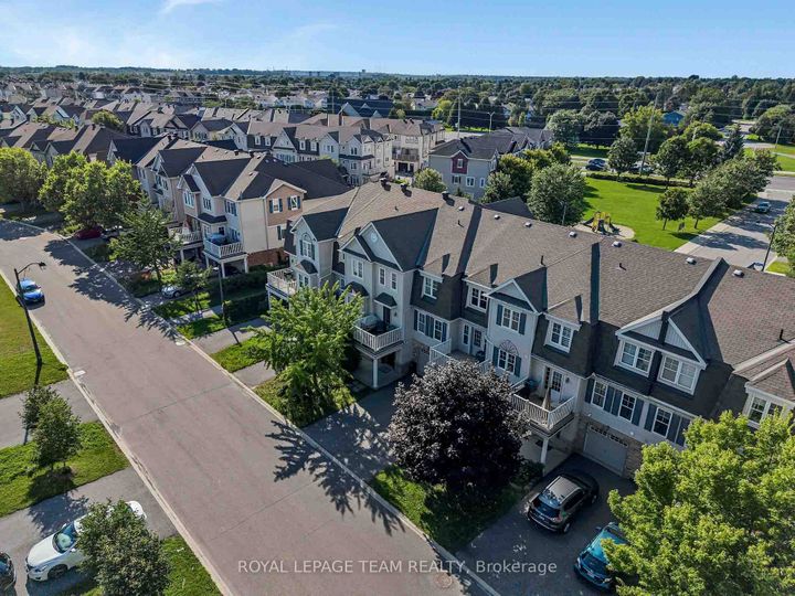 Photo 31 at 2555 Waterlilly Way, Nepean (Heritage Park), Ottawa