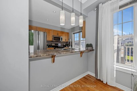 Photo 15 at 2555 Waterlilly Way, Nepean (Heritage Park), Ottawa
