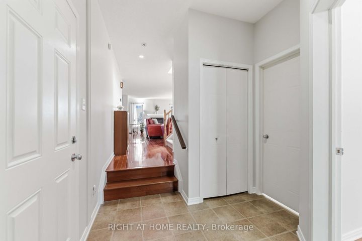 Photo 4 at 259 Sorento Street, Nepean (Strandherd), Ottawa