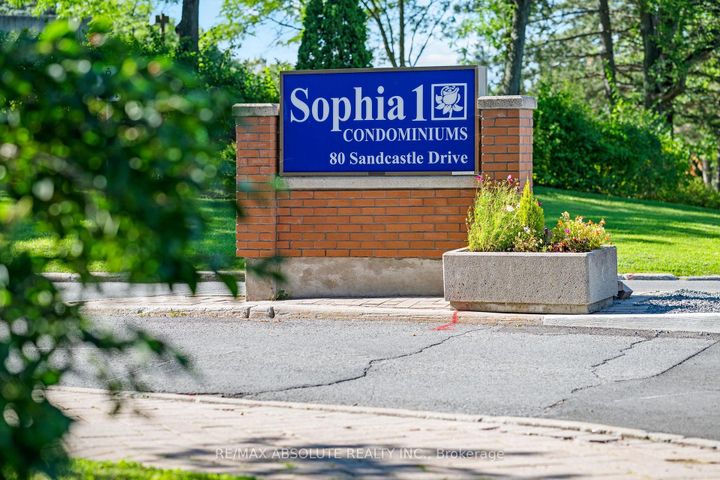 Photo 1 at 1109 - 80 Sandcastle Drive, Nepean (Leslie Park), Ottawa