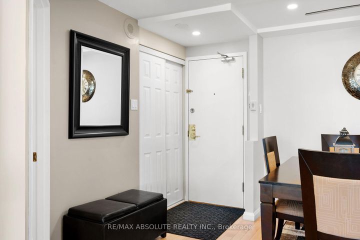 Photo 2 at 1109 - 80 Sandcastle Drive, Nepean (Leslie Park), Ottawa