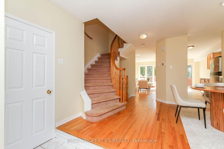 Photo 6 at 418 Beatrice Drive, Nepean (Longfields), Ottawa