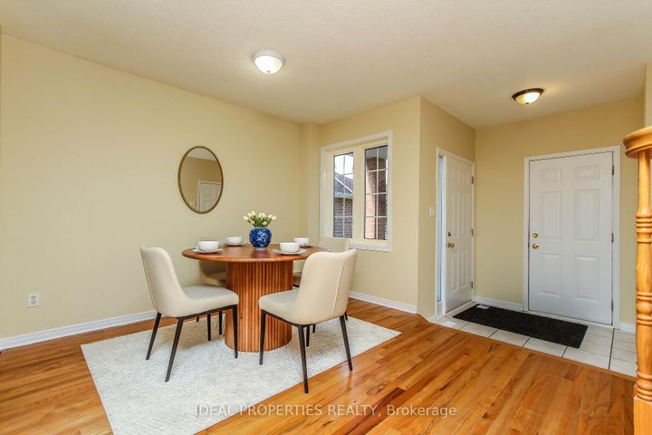 Photo 10 at 418 Beatrice Drive, Nepean (Longfields), Ottawa