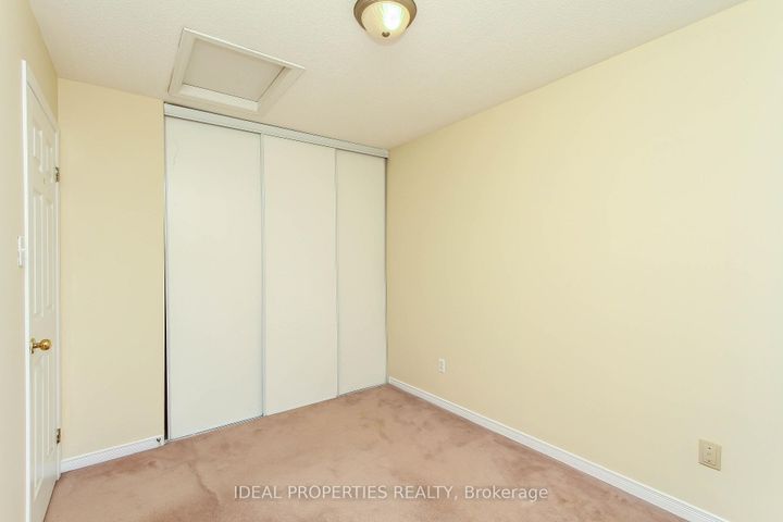 Photo 32 at 418 Beatrice Drive, Nepean (Longfields), Ottawa