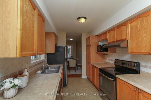 Photo 16 at 418 Beatrice Drive, Nepean (Longfields), Ottawa