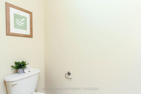 Photo 21 at 418 Beatrice Drive, Nepean (Longfields), Ottawa