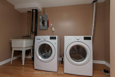 Photo 42 at 418 Beatrice Drive, Nepean (Longfields), Ottawa