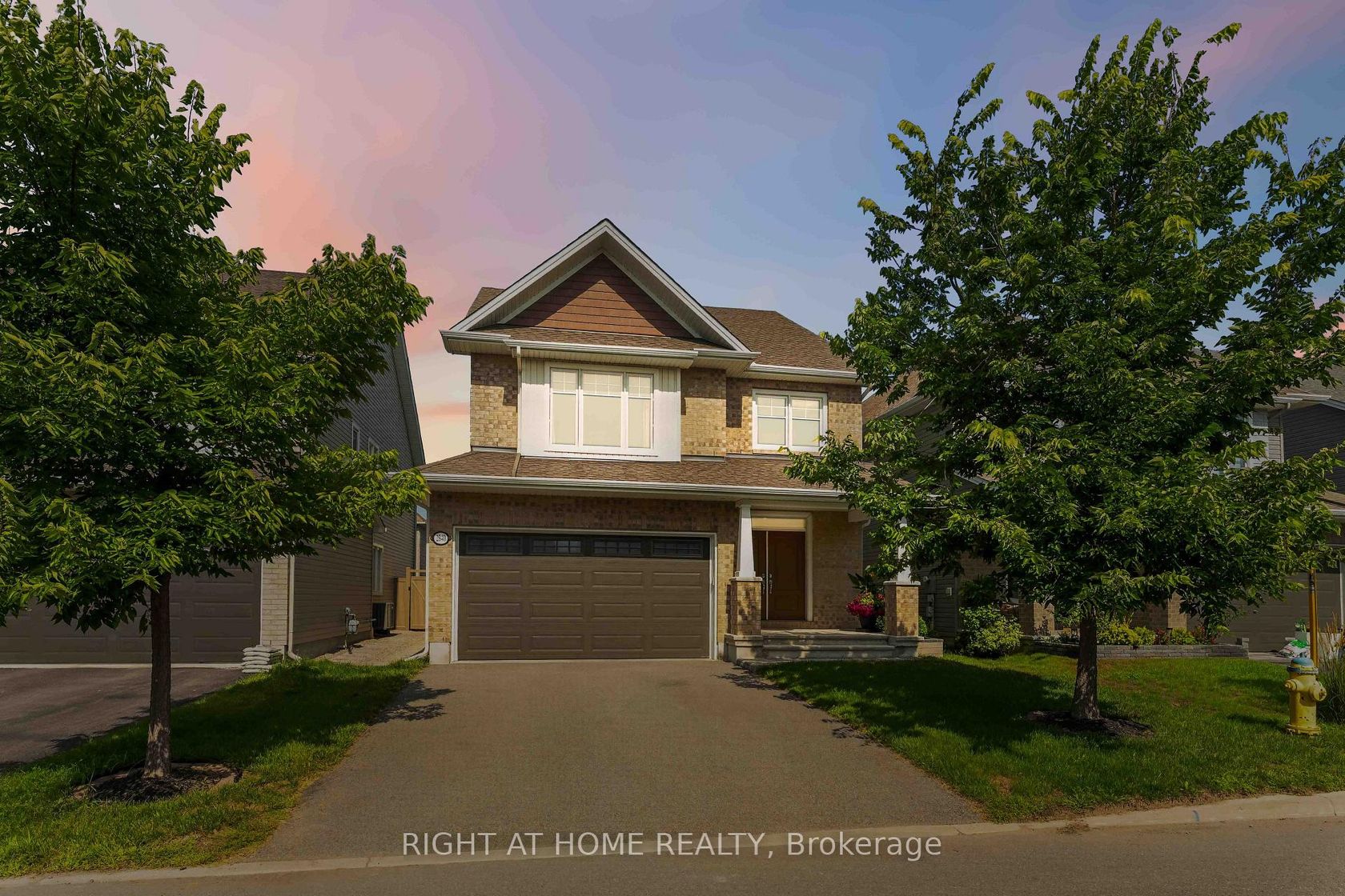 2840 Grand Canal Street, Nepean (Half Moon Bay), Ottawa 