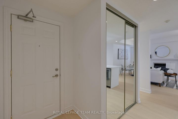 Photo 6 at 2 - 369 Paseo Private, Nepean (Centrepointe), Ottawa