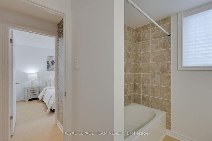 Photo 36 at 2 - 369 Paseo Private, Nepean (Centrepointe), Ottawa