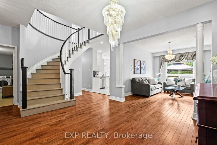 Photo 13 at 112 Redcliff Avenue, Nepean (Longfields), Ottawa