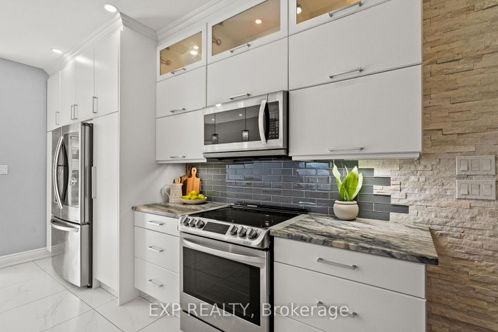 Photo 18 at 112 Redcliff Avenue, Nepean (Longfields), Ottawa