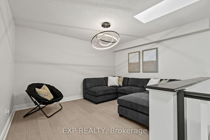 Photo 27 at 112 Redcliff Avenue, Nepean (Longfields), Ottawa