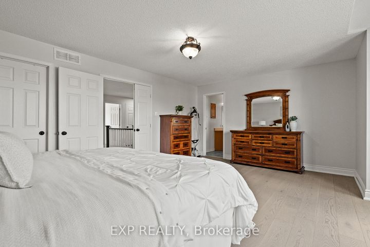 Photo 30 at 112 Redcliff Avenue, Nepean (Longfields), Ottawa