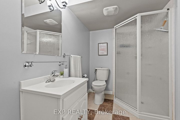 Photo 38 at 112 Redcliff Avenue, Nepean (Longfields), Ottawa