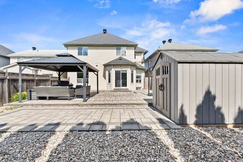 Photo 4 at 112 Redcliff Avenue, Nepean (Longfields), Ottawa