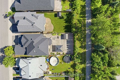 Photo 6 at 112 Redcliff Avenue, Nepean (Longfields), Ottawa