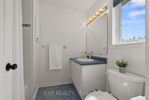 Photo 36 at 112 Redcliff Avenue, Nepean (Longfields), Ottawa