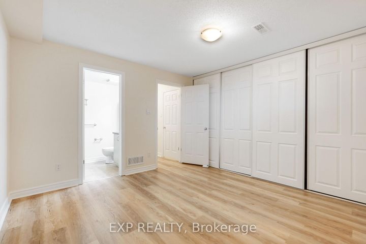 Photo 13 at 14 - 201 Paseo Private, Nepean (Centrepointe), Ottawa