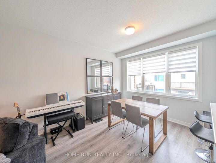 Photo 6 at 312 Parallax Private, Nepean (Half Moon Bay), Ottawa