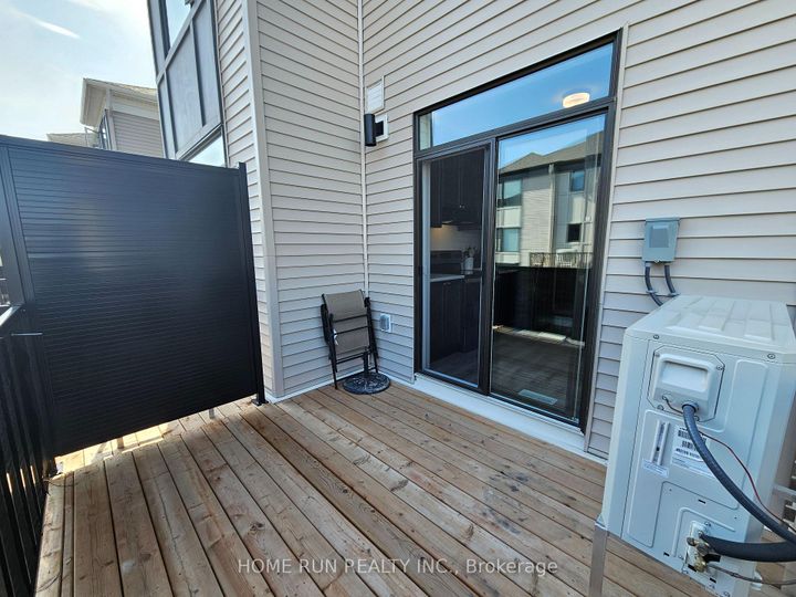 Photo 11 at 312 Parallax Private, Nepean (Half Moon Bay), Ottawa